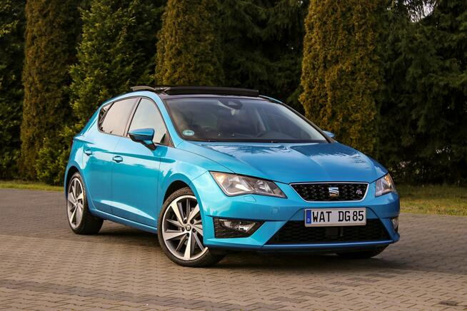 FR 184KM Radar Kamera System Pasa Panorama Navi Pół Skóry SEAT SOUND