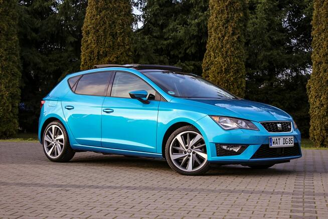 FR 184KM Radar Kamera System Pasa Panorama Navi Pół Skóry SEAT SOUND