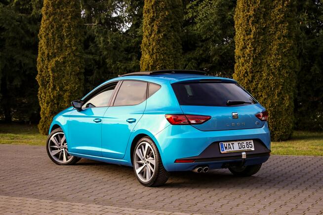 FR 184KM Radar Kamera System Pasa Panorama Navi Pół Skóry SEAT SOUND