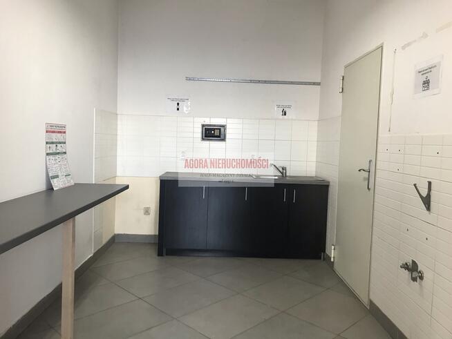 PARTEROWY LOKAL HANDEL/USŁUGI/MAGAZYN ul. WIELICKA