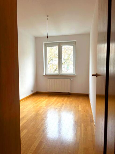 Mieszkanie z miejscem parkingowym, ul. Hubala