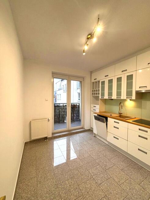 Mieszkanie z miejscem parkingowym, ul. Hubala