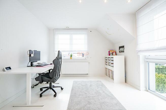 Dom Ślęza gm. Kobierzyce, Akacjowa