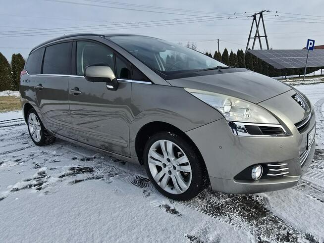 Peugeot 5008 2,0hdi Navi.Head-UP.7 Foteli.Panorama Dach.Aktywny Tempomat.OKAZJA