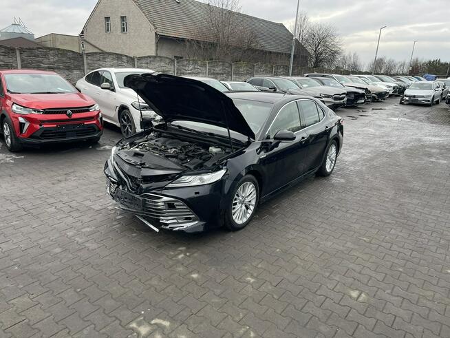 Toyota Camry Automat Hybryda Skóra Klimatronik Kamera Podgrzewanie 218KM