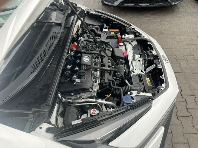 Toyota C-HR Hybrid Automat Kamera Virtual Cockpit 140KM