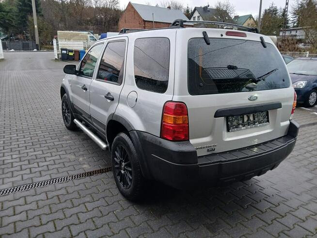 Ford Maverick 2,3i 4X4 SPECJAL alufelgi klima skóry szyberdach relingi stanBDB