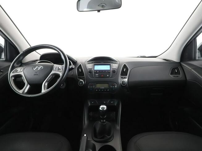 Hyundai ix35 klima auto grzane fotele czujniki parkowania hak