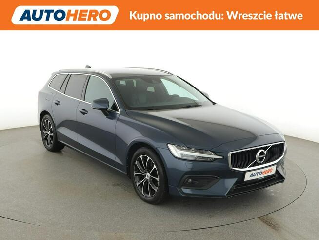 Volvo V60 2.0 D4 Automat AWD Momentum Pro Navi Tempomat Grzana Skóra Kamera LED