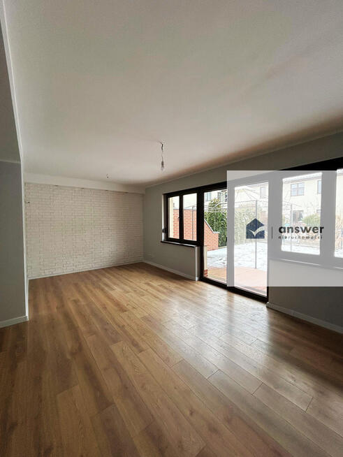 NA SPRZEDAŻ SZEREG ŚRODKOWY Z OGRÓDKIEM - MAŁOMICE