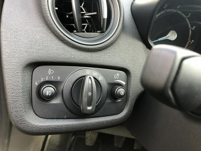 Ford Fiesta Niski oryginalny przebieg !!!