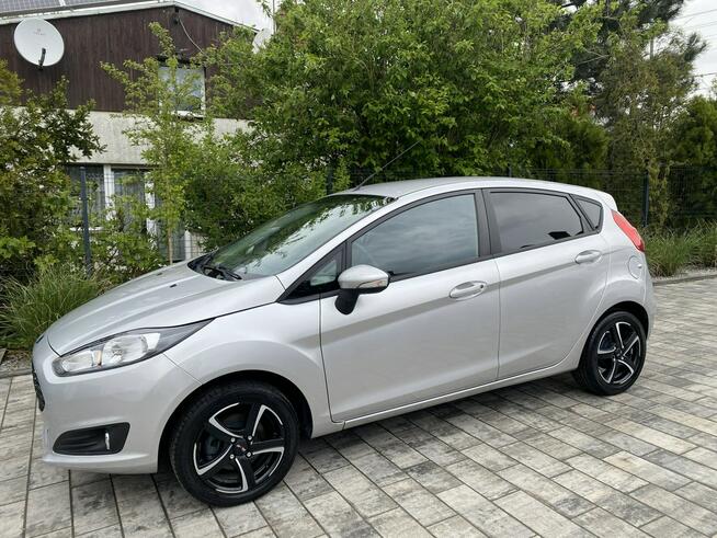 Ford Fiesta Niski oryginalny przebieg !!!