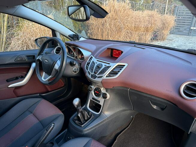 Ford Fiesta jak nowa !!! Niski oryginalny przebieg !!!