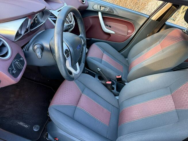 Ford Fiesta jak nowa !!! Niski oryginalny przebieg !!!