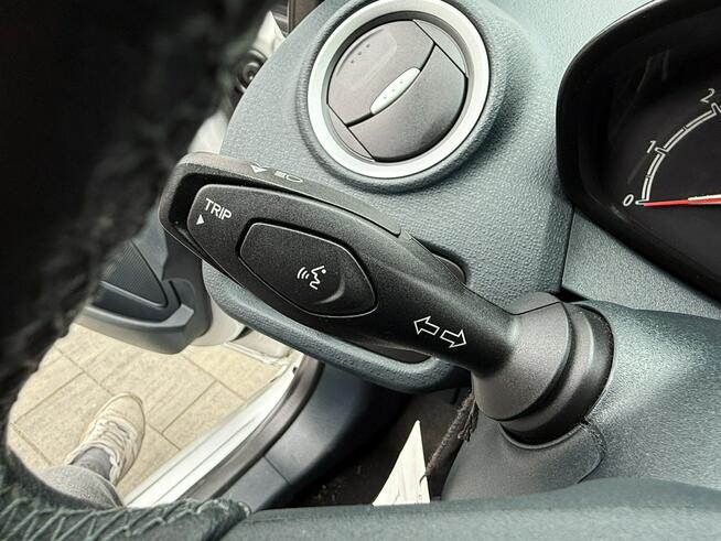 Ford Fiesta jak nowa !!! Niski oryginalny przebieg !!!