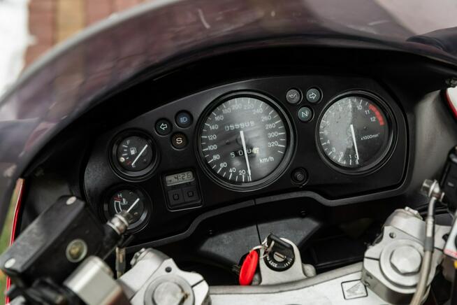 Honda CBR 1100 XX BLACKBIRD Raty Transport Największy Wybór MEGA Zadbana KUFER