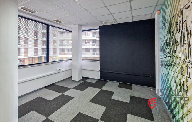 Lokal biurowy z miejscem postojowym | 63 m2
