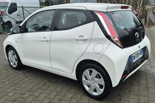 Toyota Aygo 1.0 70KM Klimatyzacja Wspomaganie Radio MP3