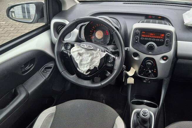 Toyota Aygo 1.0 70KM Klimatyzacja Wspomaganie Radio MP3