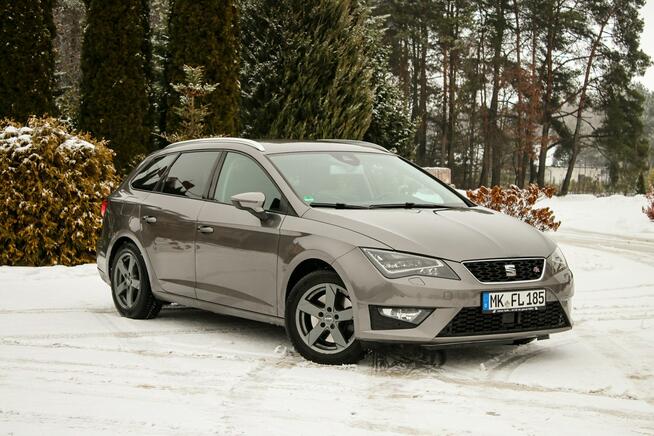 FR 184KM Matrixy Rada Manetki System Pasa Seat Sound Navi Poł Skóry