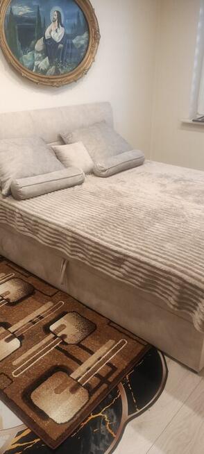 Sprzedam nową sypialnię kontynentalną z szafką, oraz nową weę