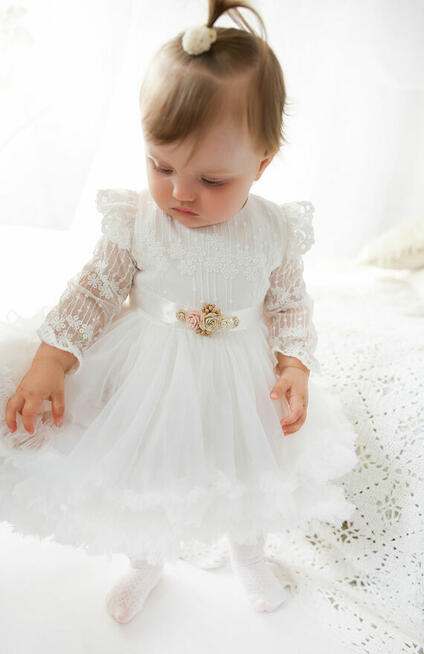 Sukienki do chrztu dla dziewczynki