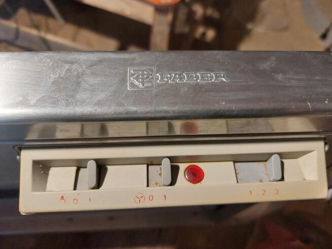 Okap przyścienny - z silnikiem, regulatorem, filtrem kuchni