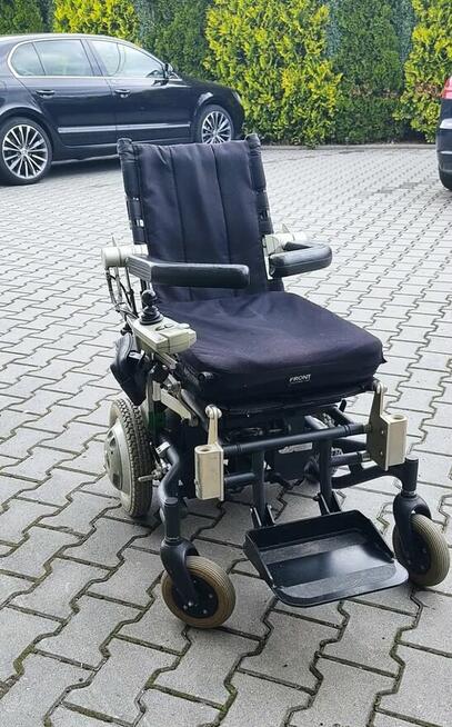 Wuzek inwalidzki elektryczny