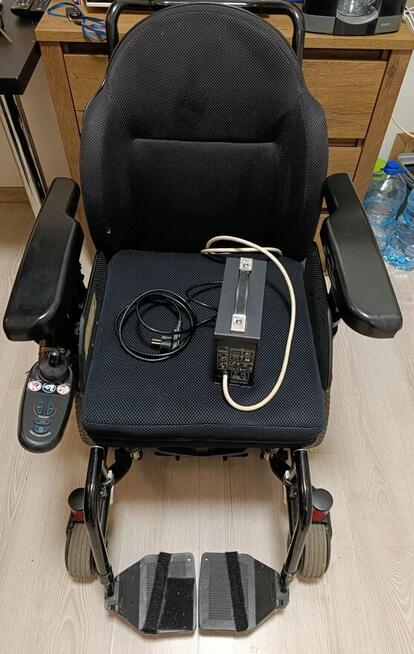 Wuzek inwalidzki elektryczny quantum Q4