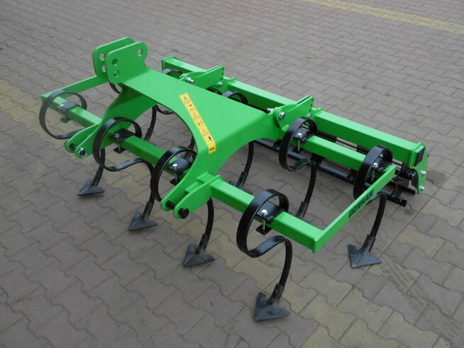 Agregat ścierniskowo- uprawowy M- SMOK (C-330 T-25)