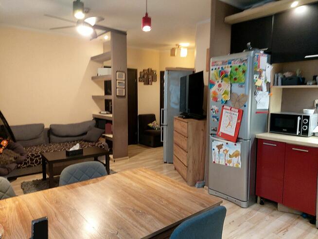 OKAZJA! Trzy pokoje z balkonem!