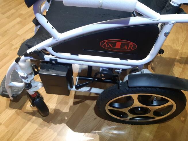 Skuter elektryczny i wózek elektryczny, oraz ręczny inwalidzk