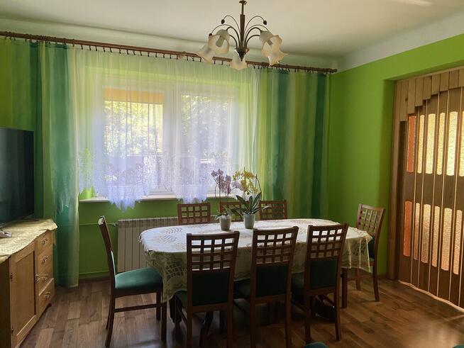 Dom piętrowy wolnostojący o pow.186 m2 w Żyrardowie