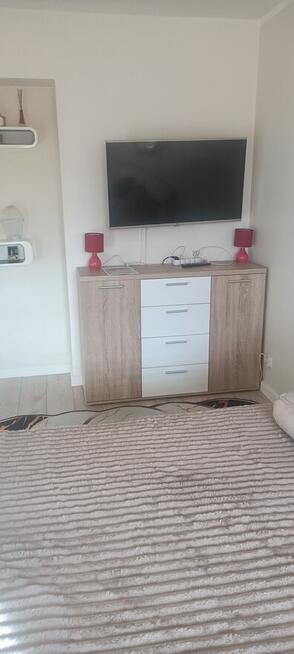 Sprzedam nową sypialnię kontynentalną z szafką, oraz nową weę