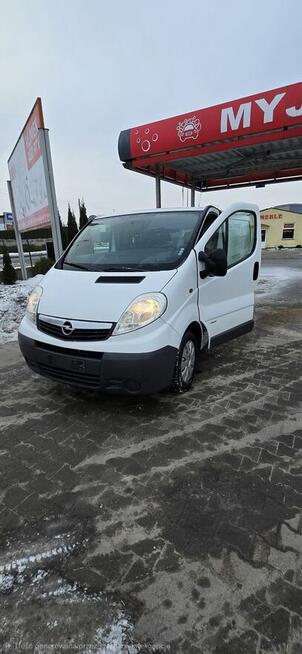 Sprzedam Opla Vivaro 2.0 disel