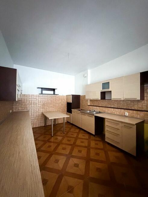 Piękny Dom 235 m2, dzialka 1800, + pom. do prowadzenia dzial