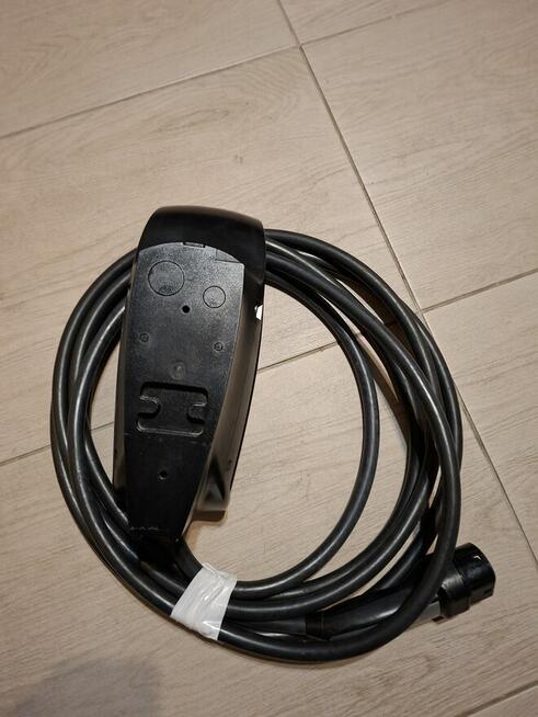 tesla ładowarka do tesli 3 fazowa oryginał stan bdb