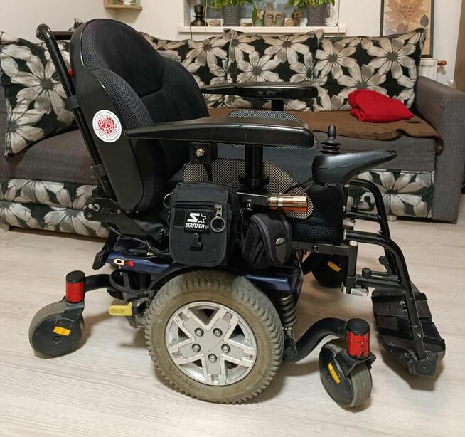 Wuzek inwalidzki elektryczny quantum Q4