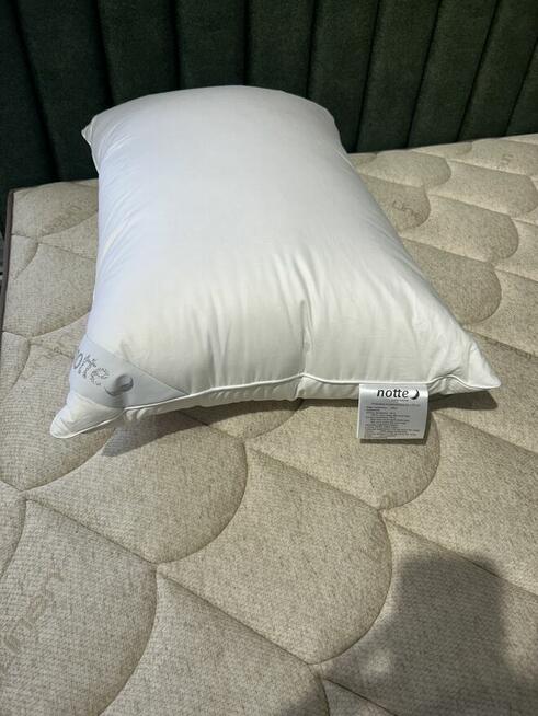 Poduszka z puchu gęsiego trzykomorowa Notte Luna