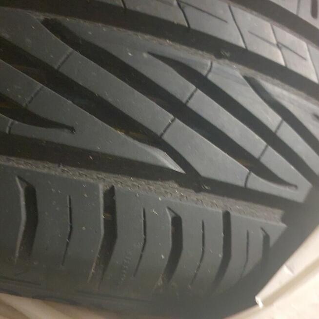 Koła BMW R17 5x120 z Uniroyal RainSport5 Dot 04/24