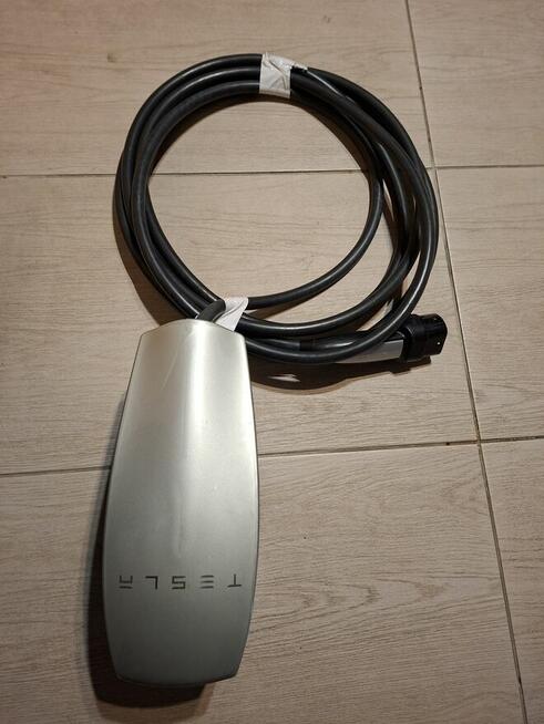 tesla ładowarka do tesli 3 fazowa oryginał stan bdb