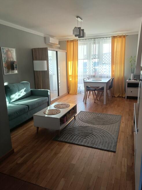 Mieszkanie 3 -pokoje ,kuchnia, łazienka, garderoba, balkon, p