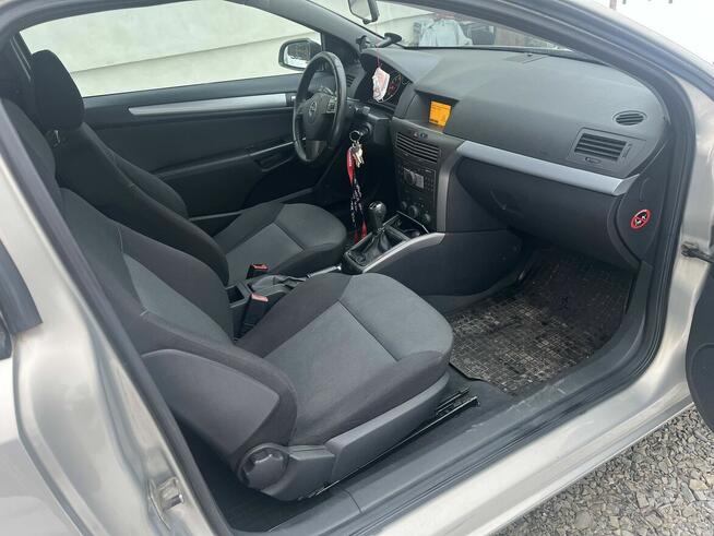 Opel Astra H GTC 1.6 benzyna 2006 + komplet zimówki i letnie