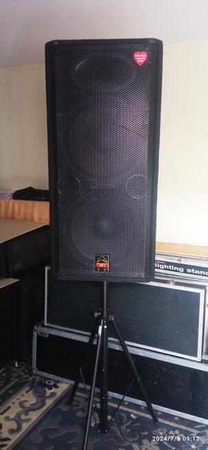 SPRZEDAM KOLUMNY ESTRADOWE I PIECYK GITAROWY