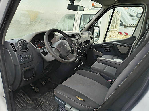 Renault master