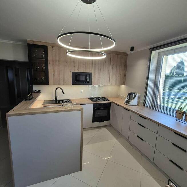 Meble na wymiar kuchnie szafy garderoba pokój dziecięcy