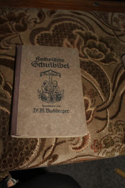 Katolische Schulbiber