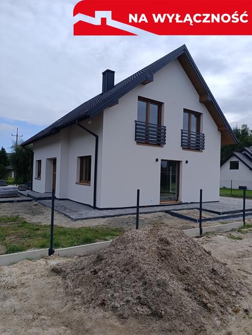 Rodzinny dom w Woli Rzędzińskiej.