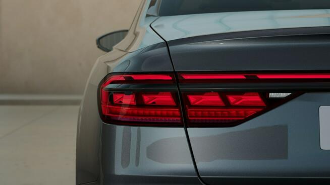 Audi A8 SLine_OśSkrętna_Masaże_Wentylacja_B&O_Webasto_Noktowizja_Panorama_FV23
