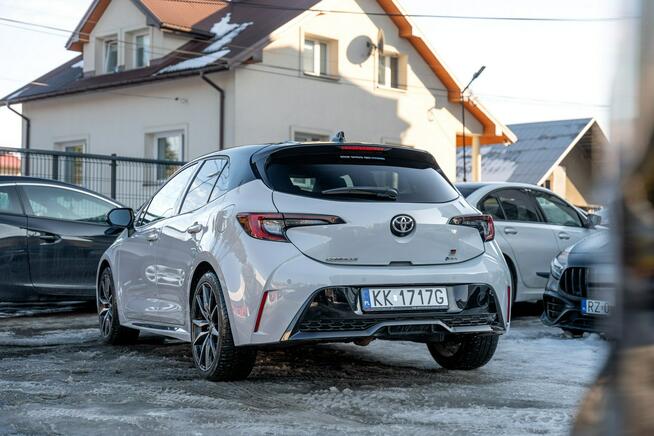 Toyota Corolla GR Sport / 1.8 Hybrid 140KM + LPG / BOGATA wersja / Cesja / Salon PL